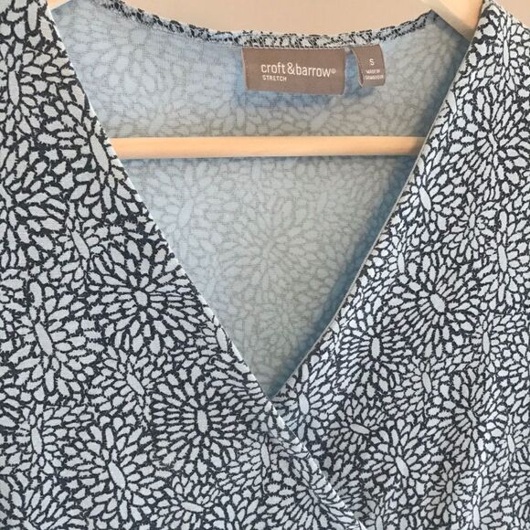 Croft & Barrow Spring Top - Sz SM - Picture 3 of 5